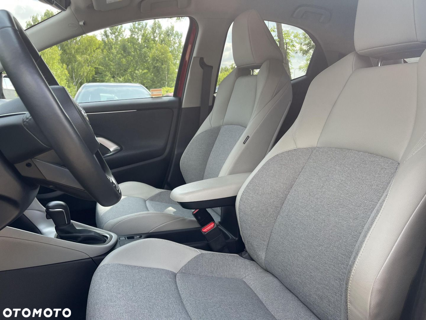 Toyota Yaris Hybrid 1.5 Executive - 22