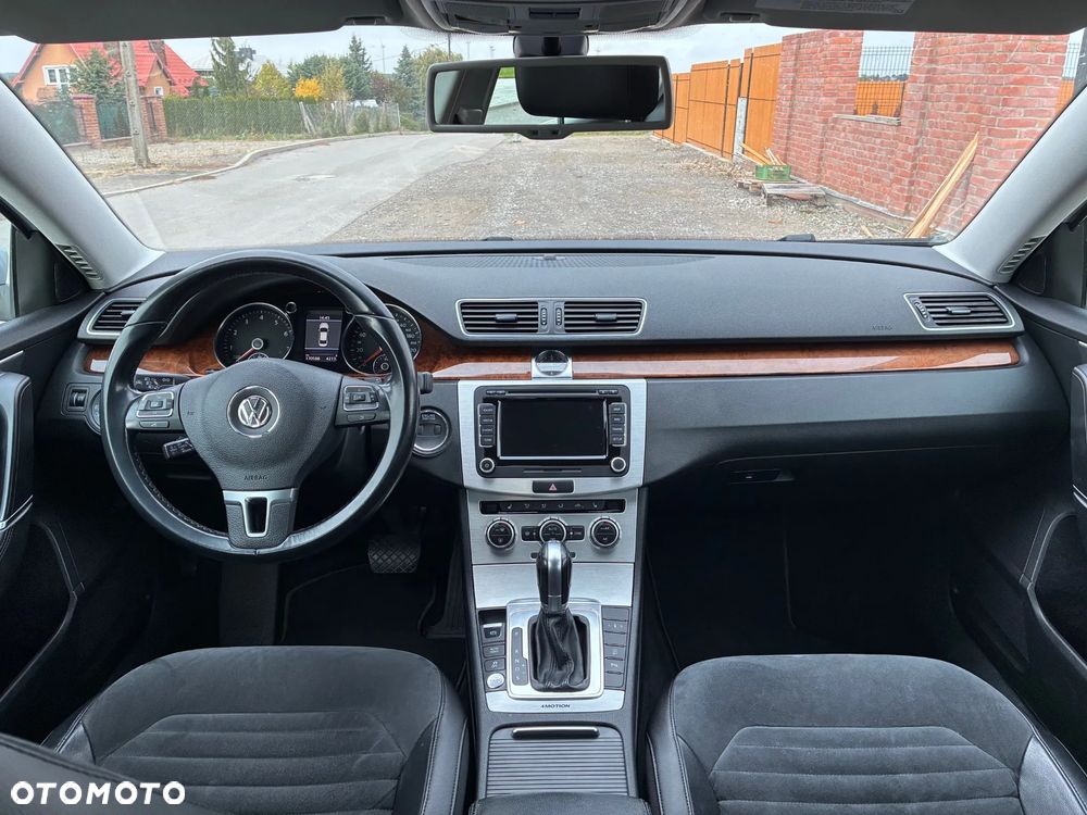 Volkswagen Passat 3.6 V6 4Motion DSG Exclusive - 11