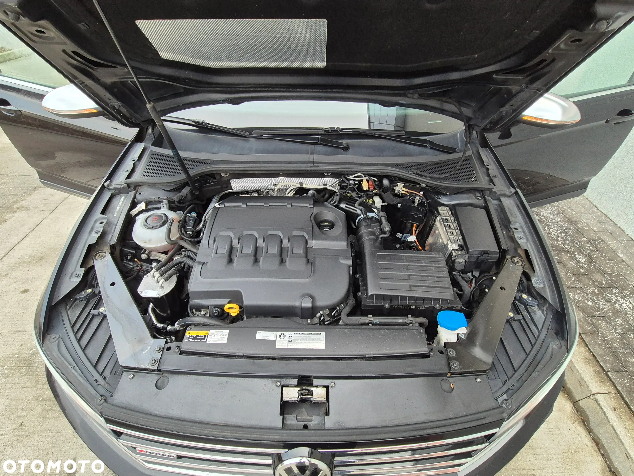 Volkswagen Passat Variant 2.0 TDI SCR DSG 4Motion Alltrack - 19