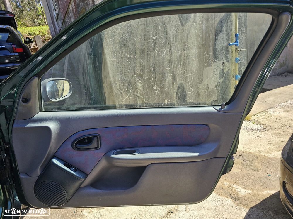 Renault Clio 1.9 D RN - 7