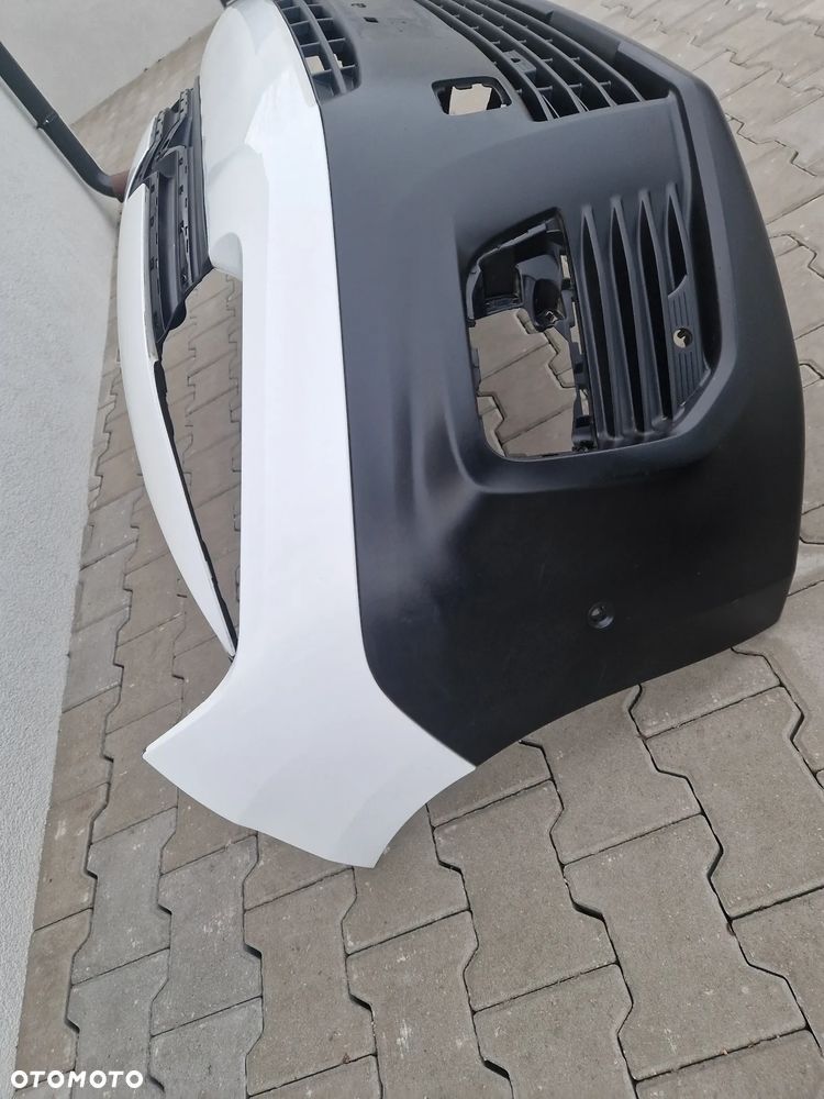 Zderzak Citroen Berlingo IV 2018 - - 9