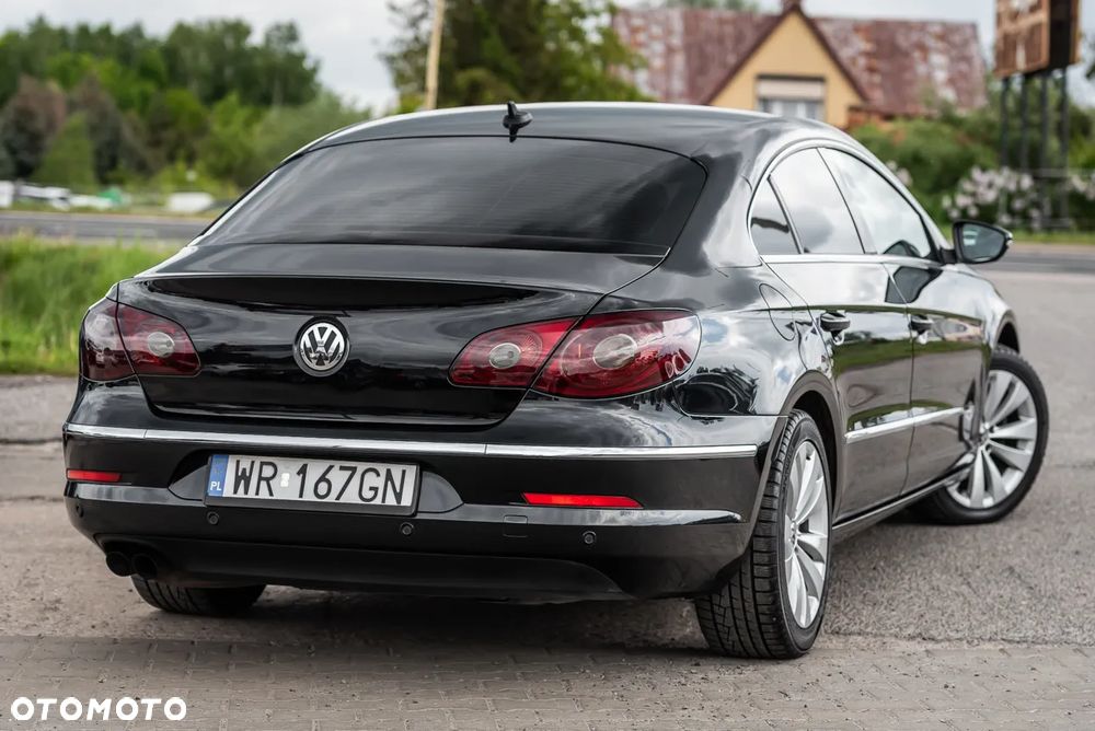 Volkswagen Passat CC - 8
