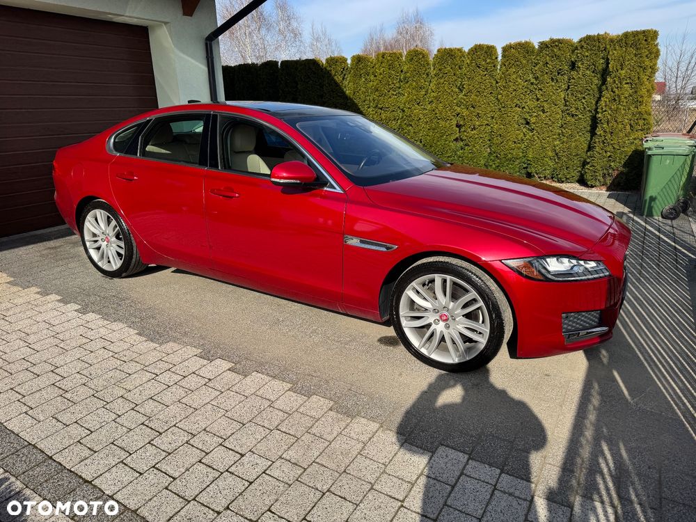 Jaguar XF 3.0 V6 S - 2