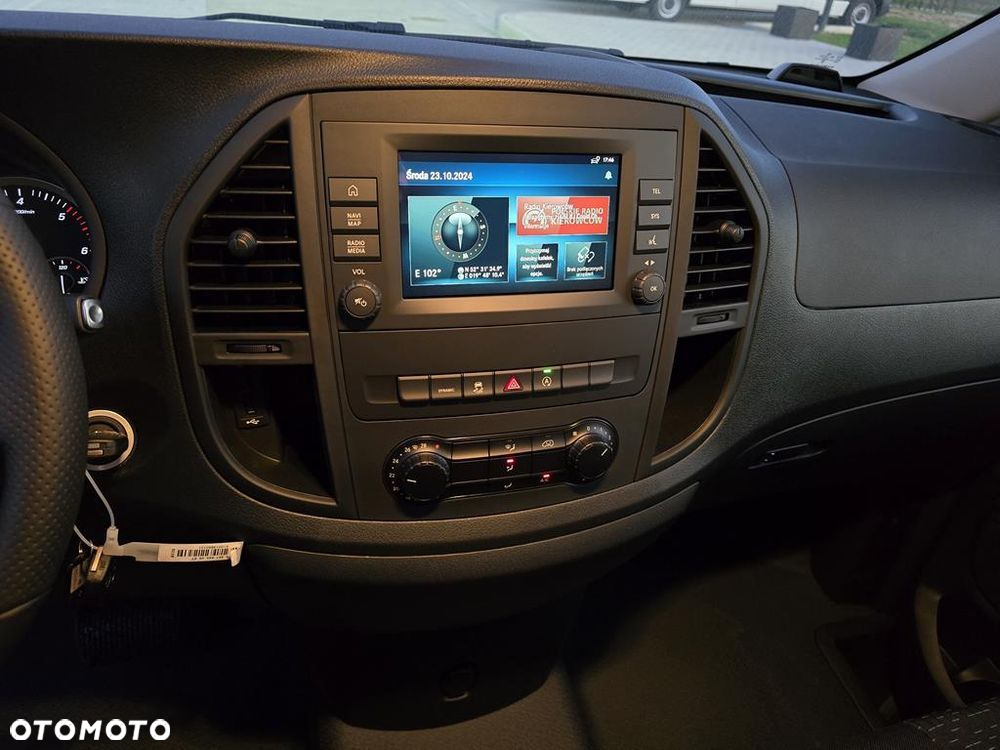 Mercedes-Benz Vito - 15