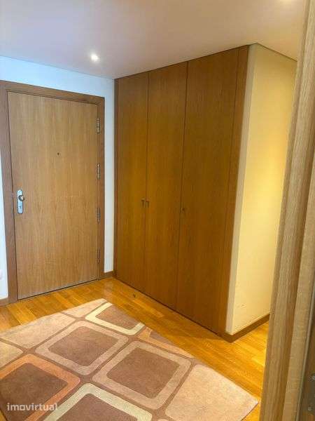 Arrenda-se apartamento T2 em São Mamede infesta - Grande imagem: 3/10