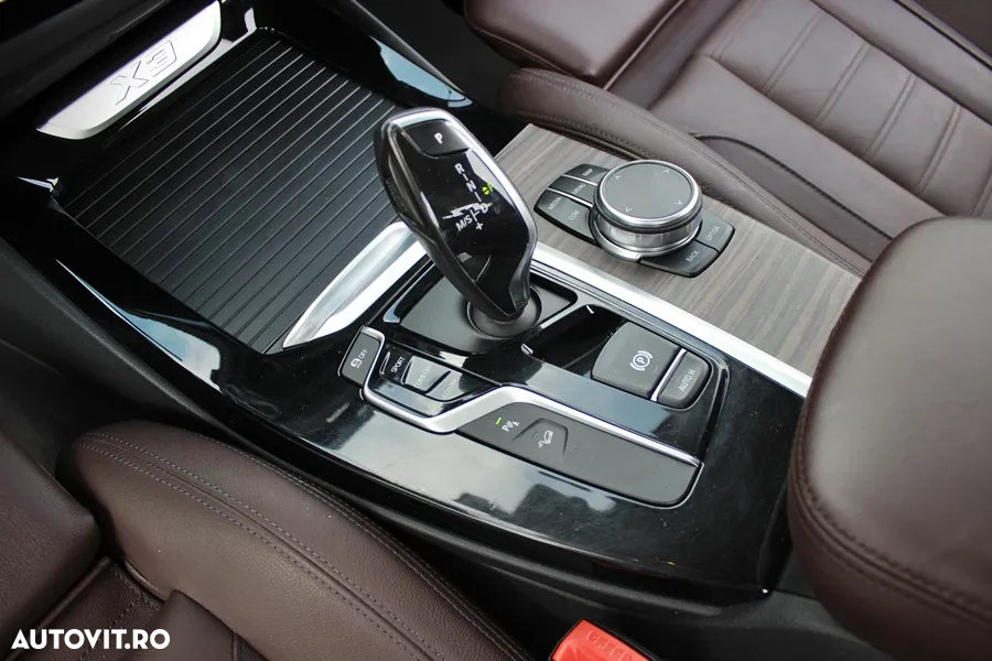 BMW X3 xDrive20d AT Luxury Line - 20