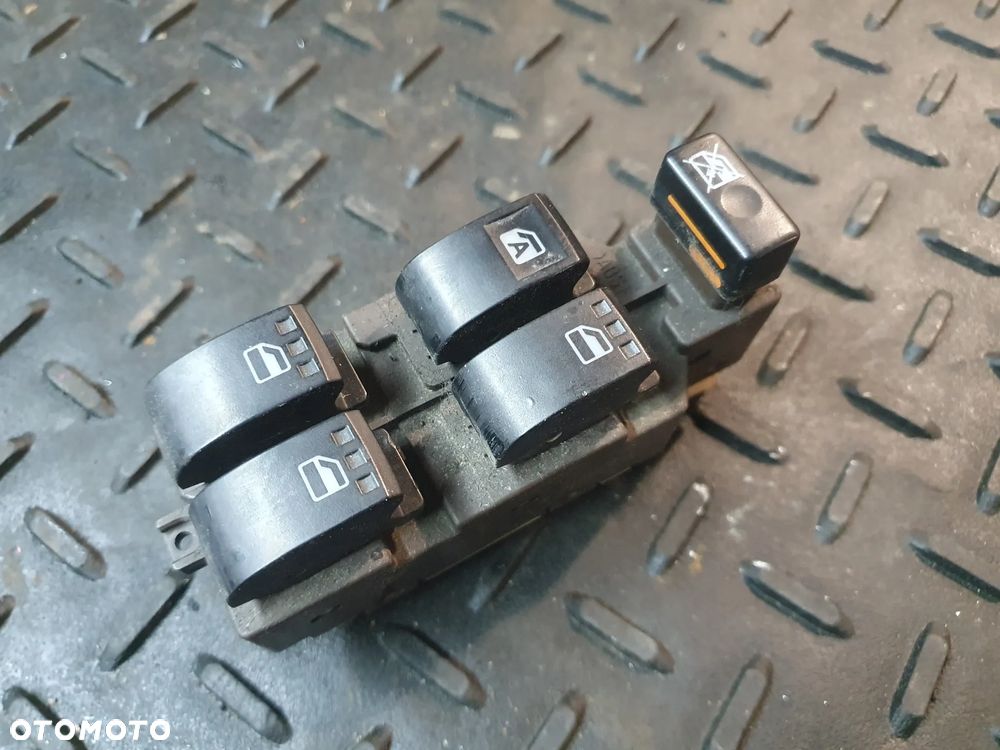 Daihatsu Sirion 2 II 04-10 WŁĄCZNIK PRZEŁĄCZNIK PANEL SZYB OE 515124 EUROPA POSIADAM 2 SZT - 1