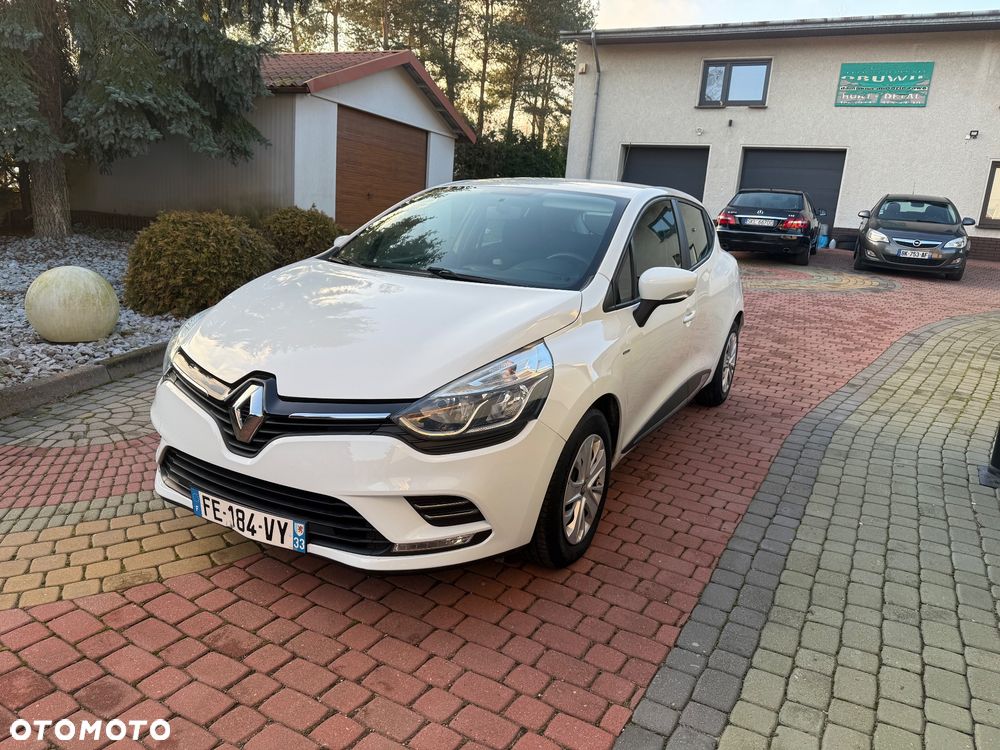 Renault Clio TCe 90 Limited - 1