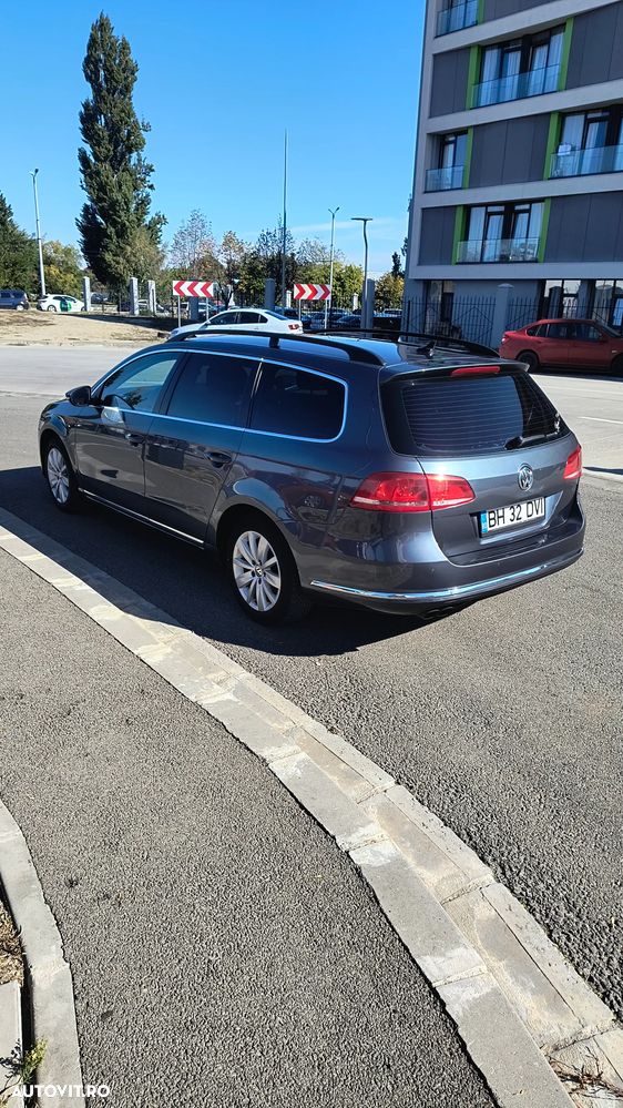 Volkswagen Passat 2012 photo 5