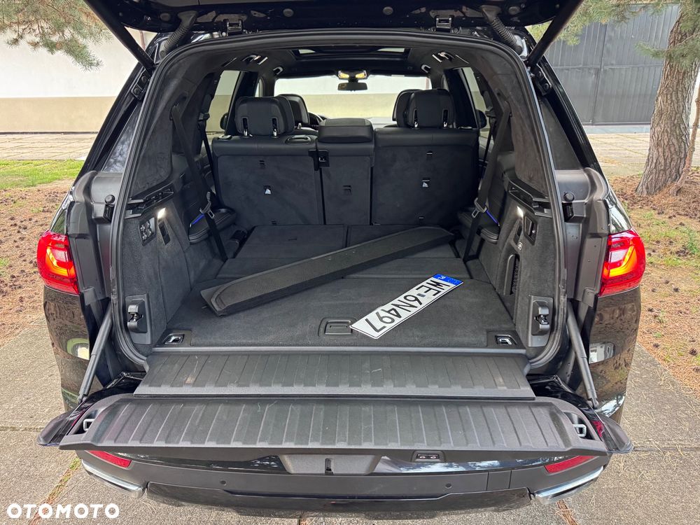 BMW X7 xDrive40d mHEV sport - 11