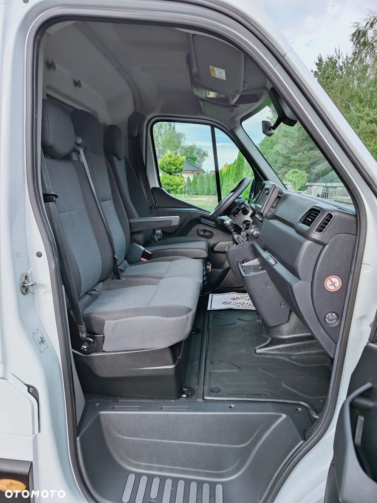 Renault Master - 29