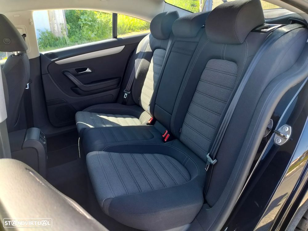 VW Passat CC 2.0 TDi BlueMotion - 20