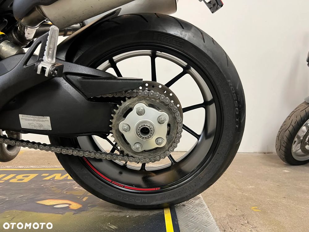 Ducati Monster - 25