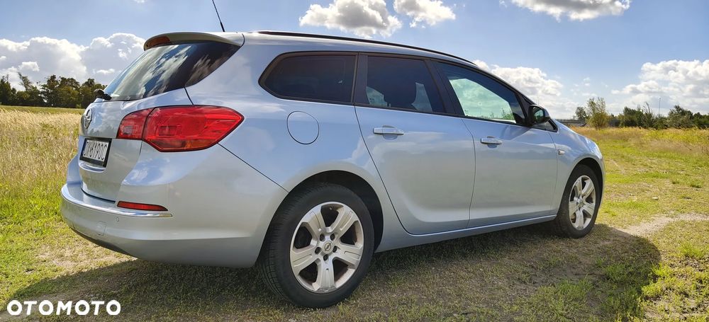 Opel Astra 1.7 CDTI Essentia - 7