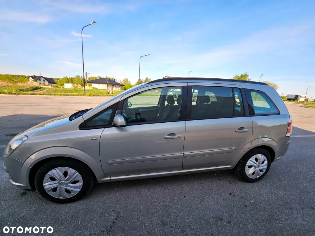 Opel Zafira 1.8 Cosmo - 6