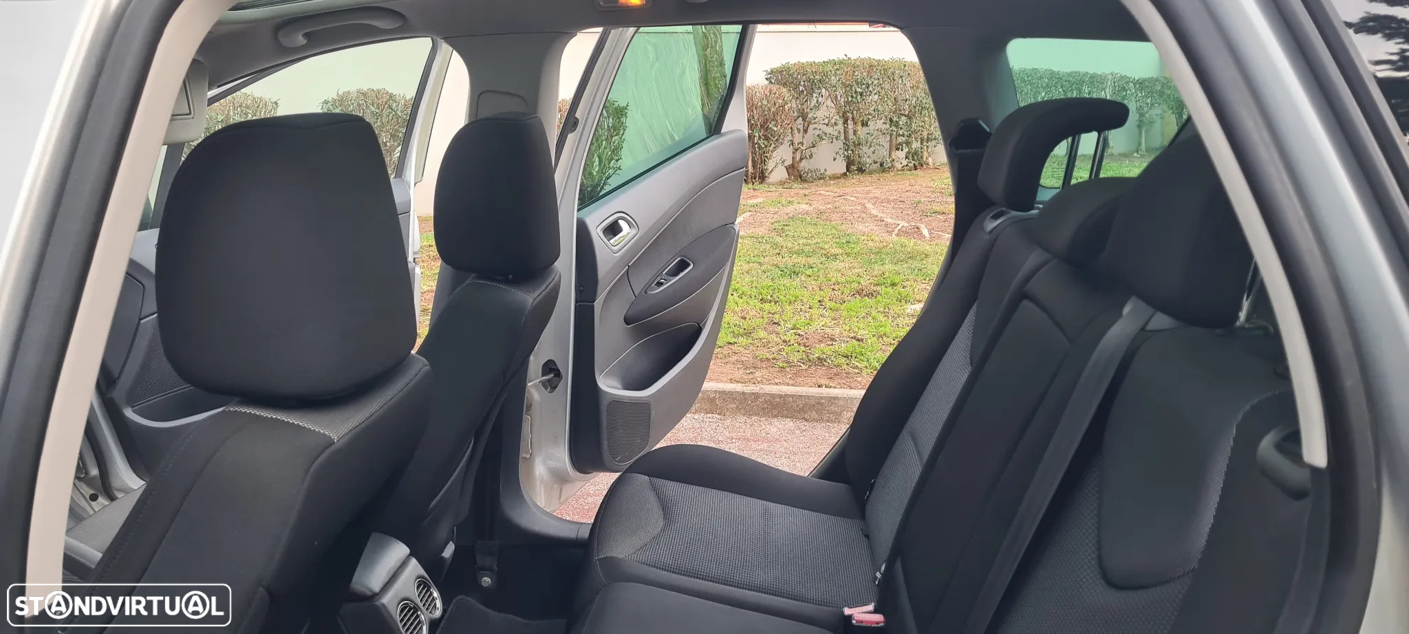 Peugeot 308 SW 1.6 HDi Sport CVM6 - 16