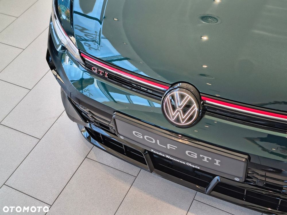 Volkswagen Golf 2026 photo 5