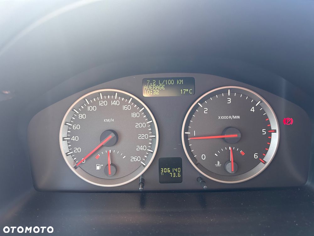 Volvo V50 2.0D Momentum - 13