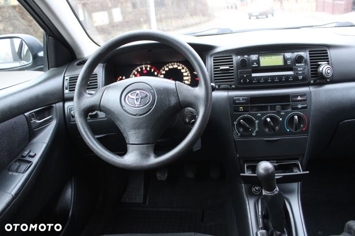 Toyota Corolla 1.4 VVT-i Terra Polaris - 7