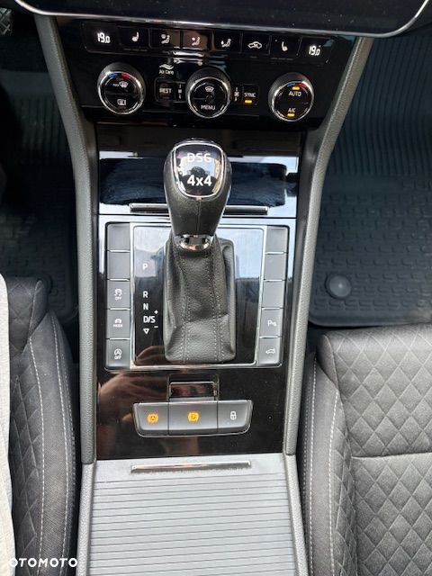 Skoda Superb 2.0 TDI 4x4 Active DSG - 7