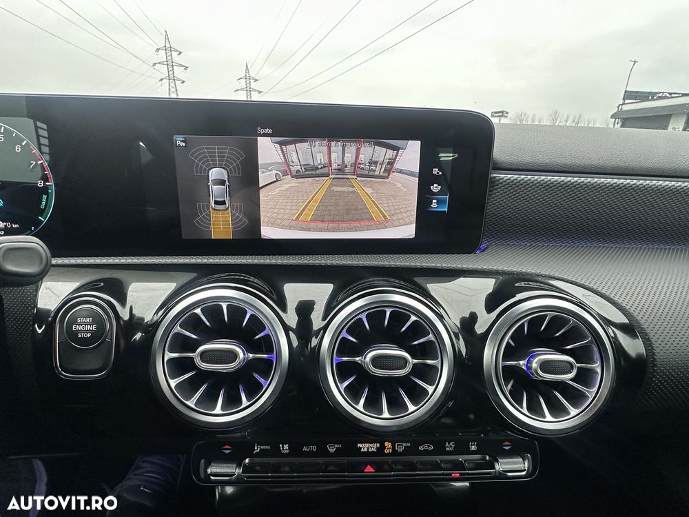 Mercedes-Benz A 250 e Sedan Aut. - 15