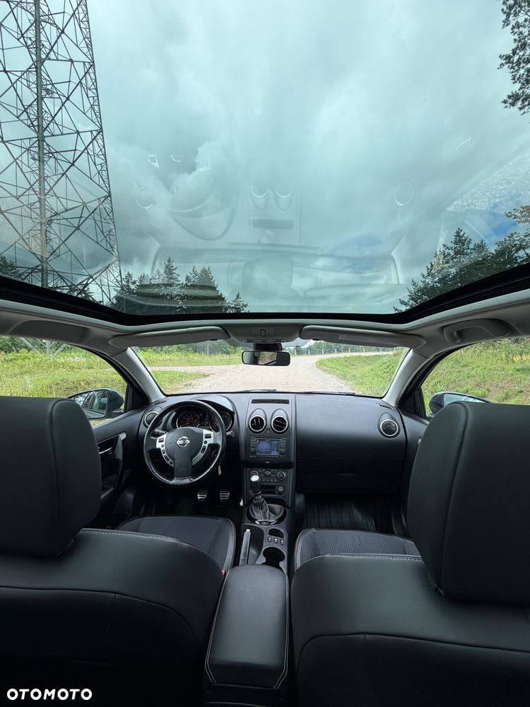 Nissan Qashqai 2.0 360 - 5