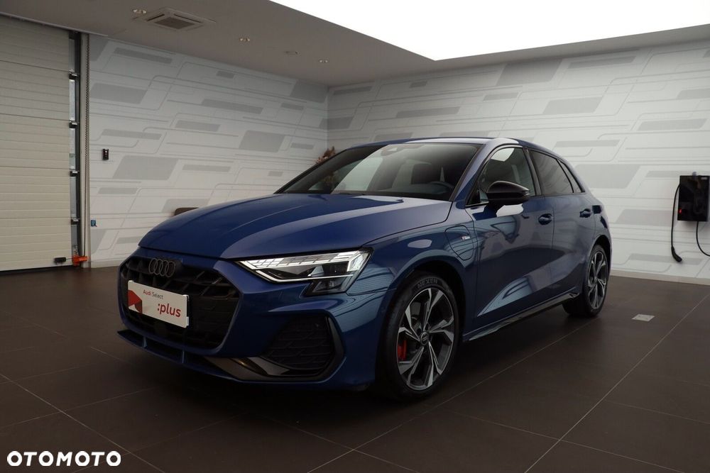 Audi A3 Sportback - 1