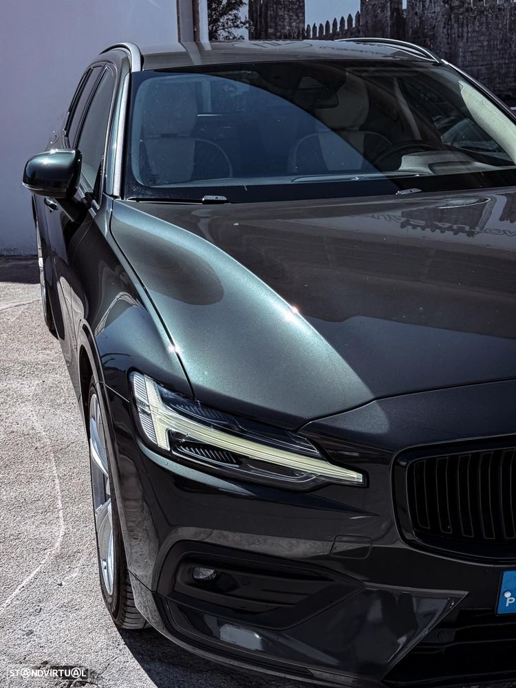 Volvo V60 2.0 D3 Momentum - 3