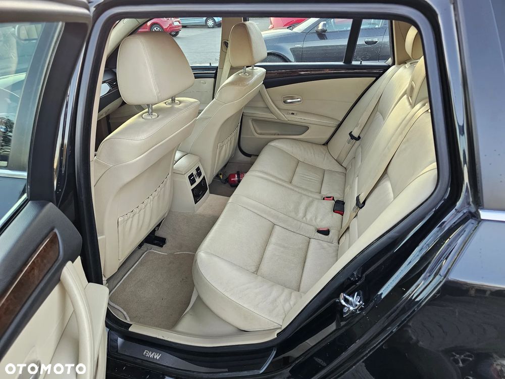 BMW Seria 5 - 18