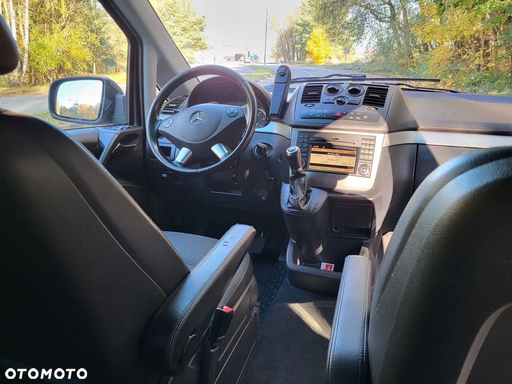 Mercedes-Benz Viano - 9