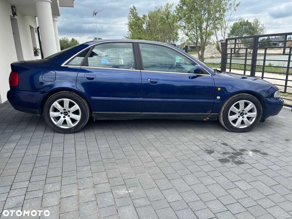 Audi A4 Limousine 1.9 TDI - 5