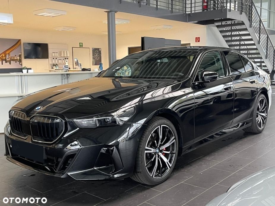 BMW Seria 5 520d xDrive mHEV M Sport - 5