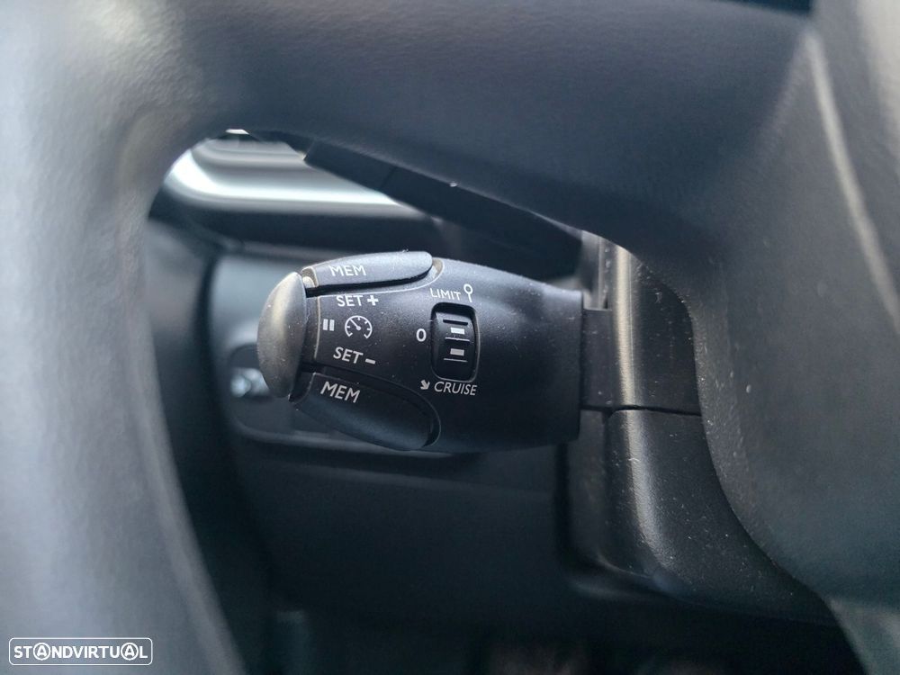 Citroën C3 1.2 PureTech C-Series - 13