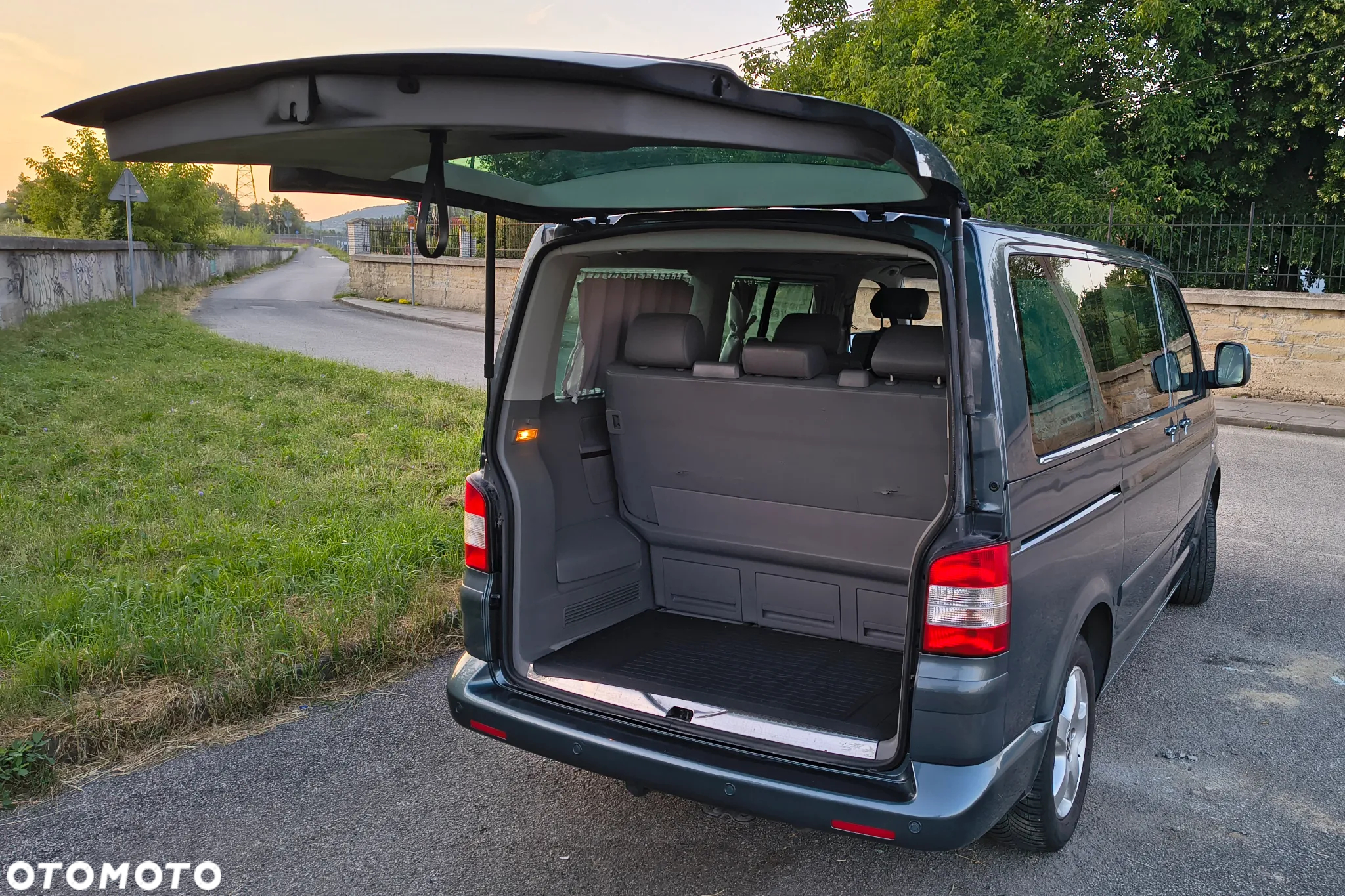 Volkswagen Multivan TDI L1 Highline - 5