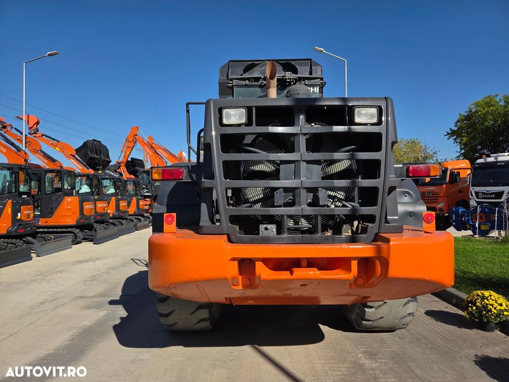Hitachi ZW250, 10.400h, cupa 4mc LAMA NOUA, Anvelope MICHELIN profil L5, Gresare automata, consum mediu 17l/h, motor 251CP, Aer cond climatronic, computer de bord cu trransmitere date in limba romana, Camera luat vederi spate, STARE BUNA-PROMOTIE 76900Eur+tv - 21