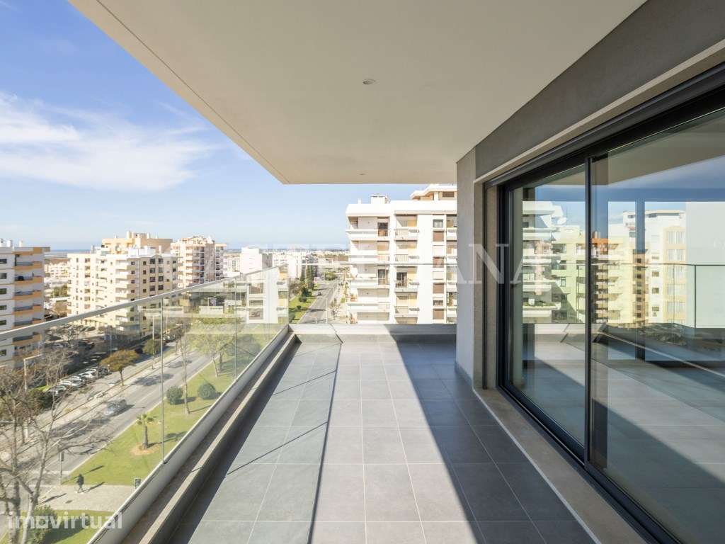 Apartamento T3, com varanda, em Faro - Grande imagem: 5/97