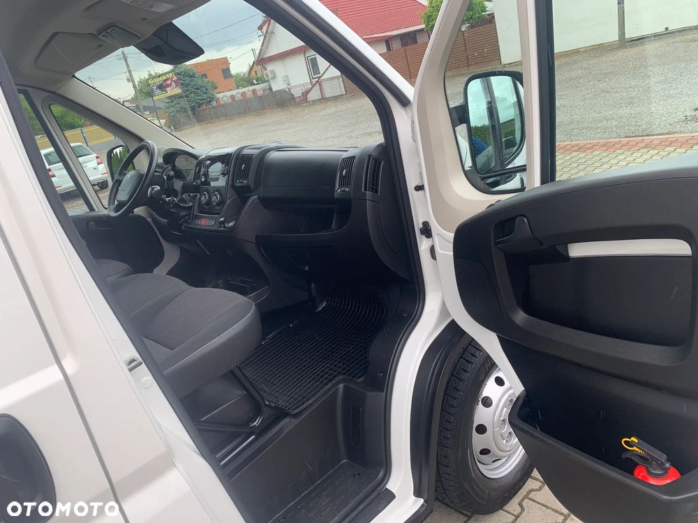 Peugeot BOXER 2,2hdi -165KM L3H2 - 13