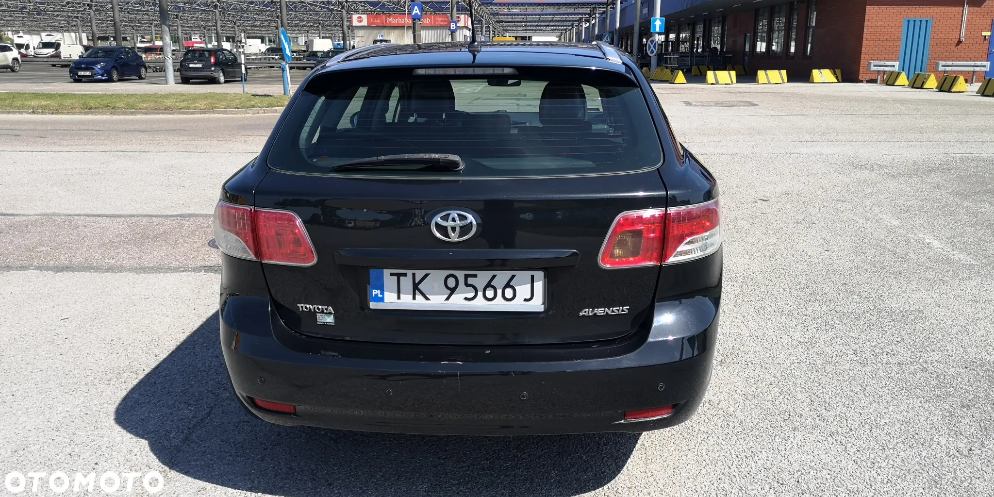 Toyota Avensis 1.8 Luna - 2
