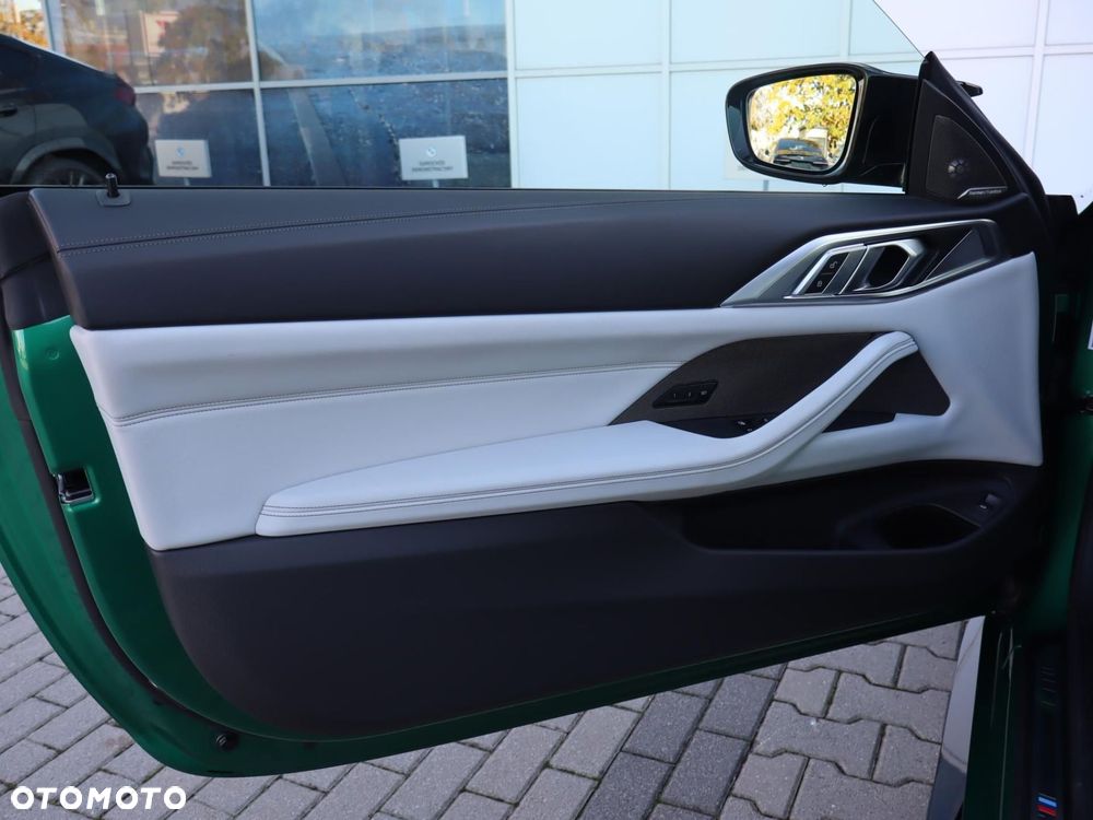 BMW M4 Competition M xDrive - 15