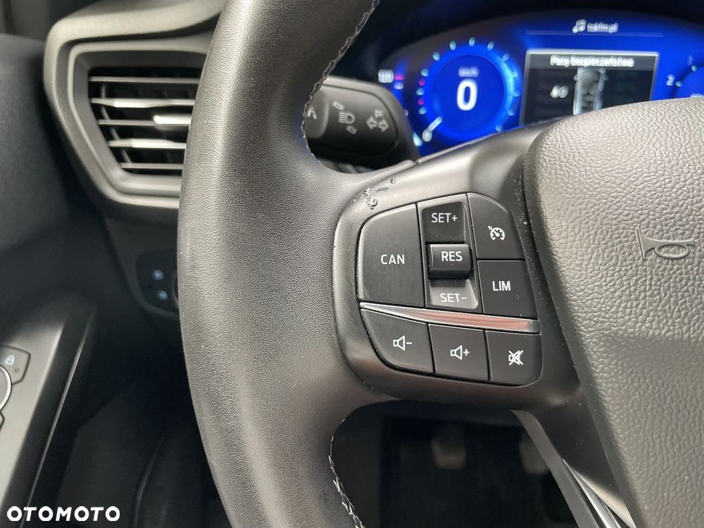 Ford Focus SW 1.0 EcoBoost Titanium X - 27
