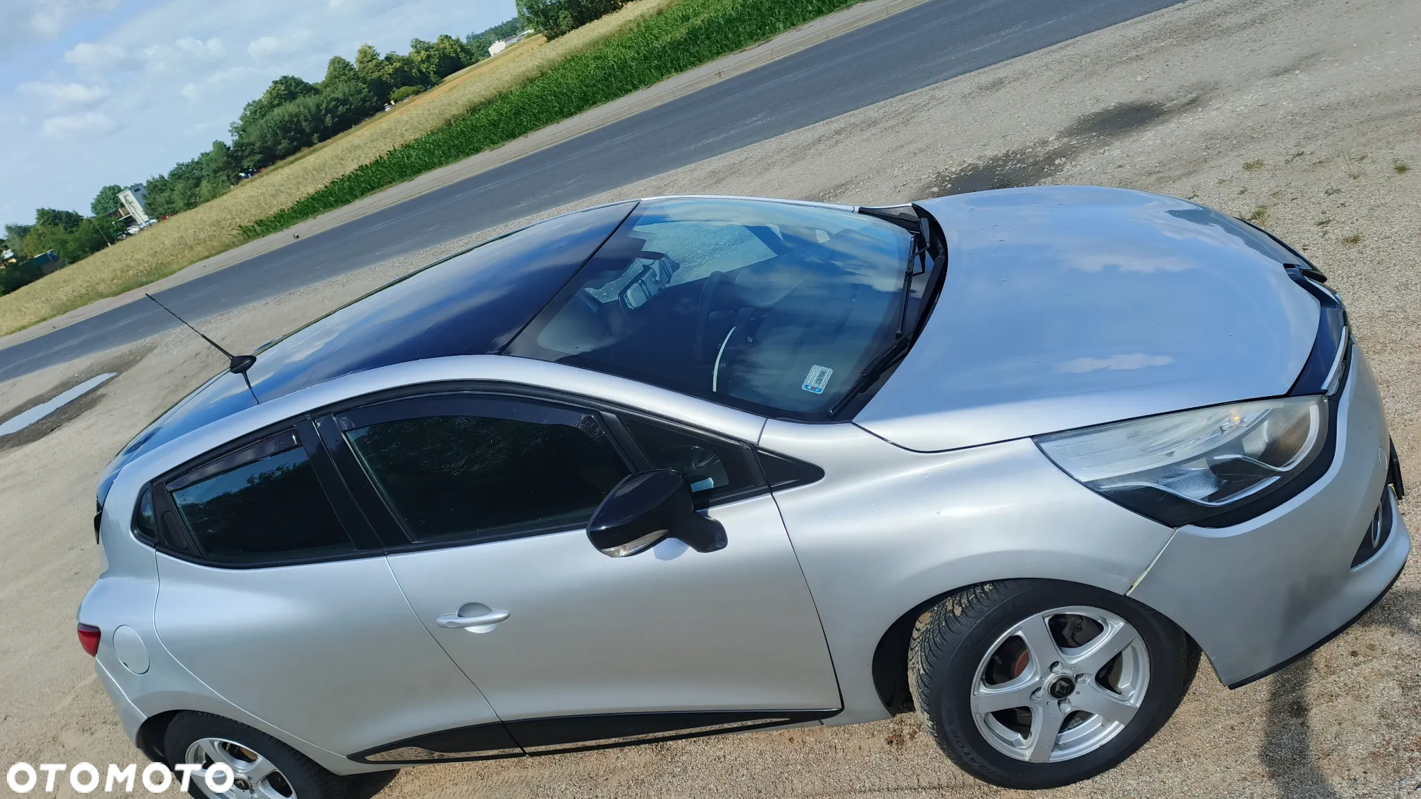 Renault Clio - 8