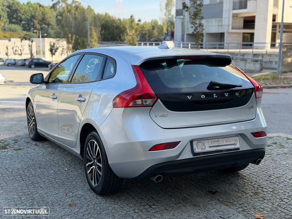Volvo V40 2018 photo 4