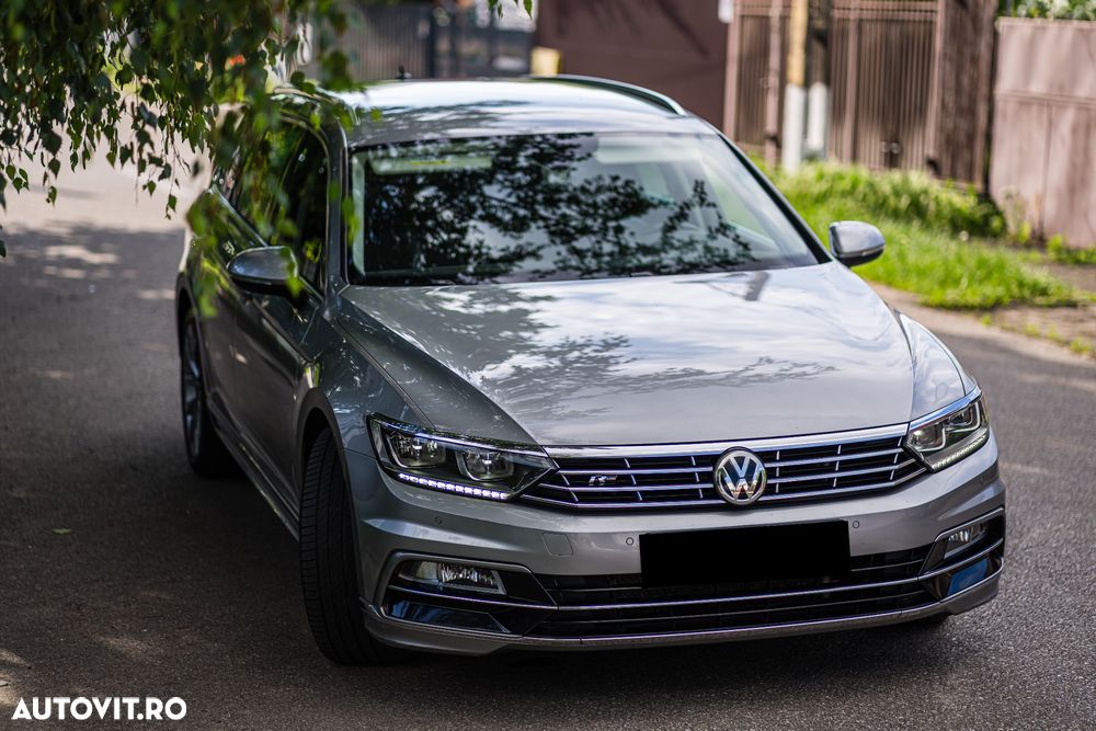 Volkswagen Passat 2.0 TDI DSG (BlueMotion Technology) Highline - 31