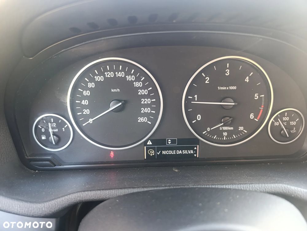 BMW X3 xDrive20d - 12