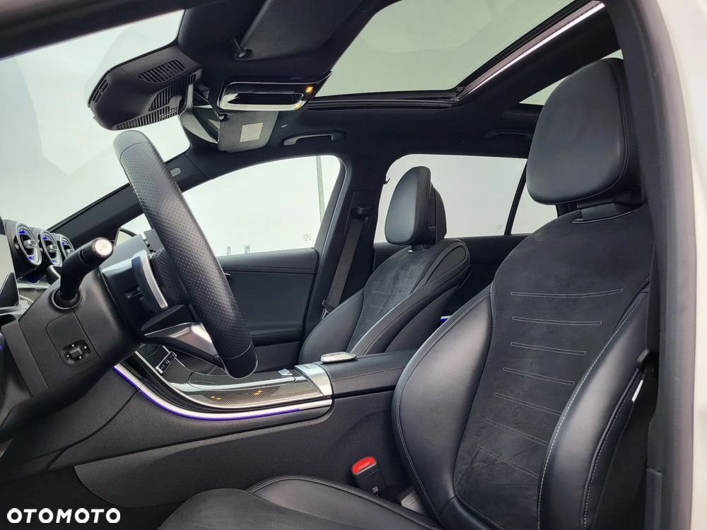 Mercedes-Benz Klasa C 220 d 4Matic 9G-TRONIC AMG Line - 14