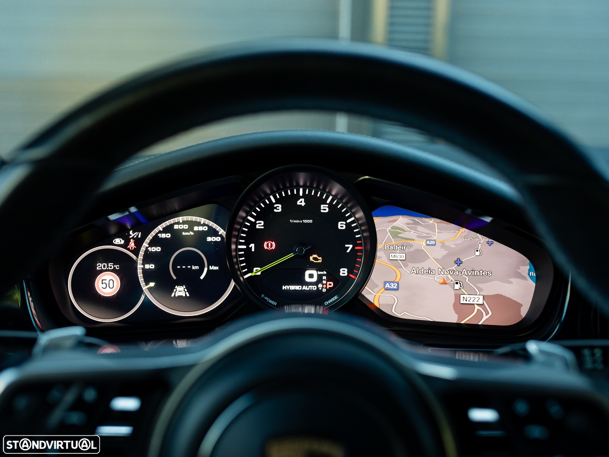 Porsche Panamera 4 E-Hybrid - 32