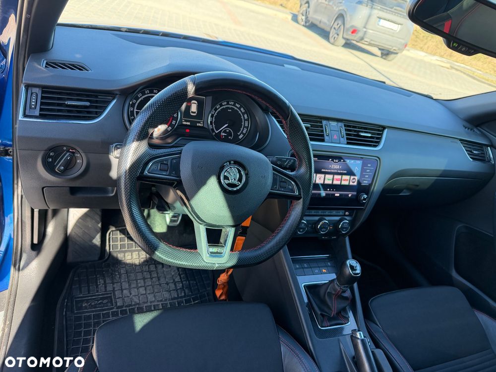 Skoda Octavia 2.0 TDI RS - 7