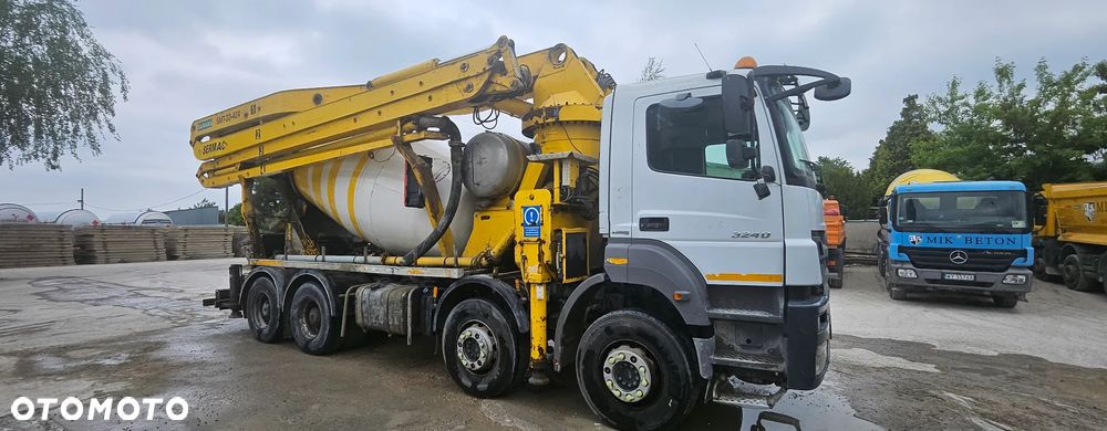 Mercedes-Benz AXOR 3240 - 3