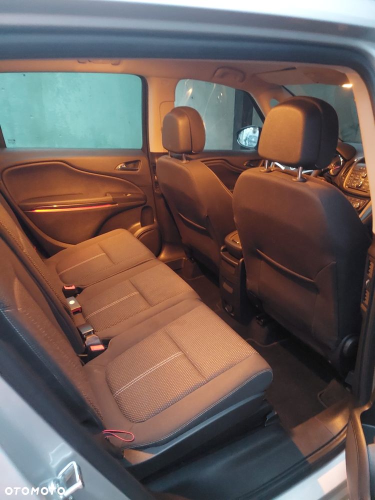 Opel Zafira Tourer 2.0 CDTI Automatik Edition - 17