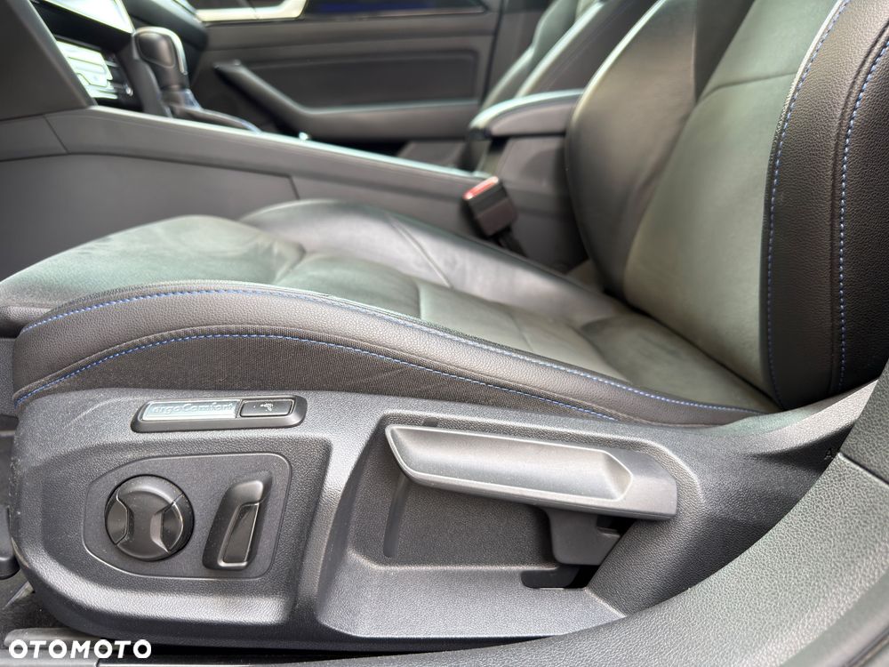 Volkswagen Arteon Shooting Brake - 17